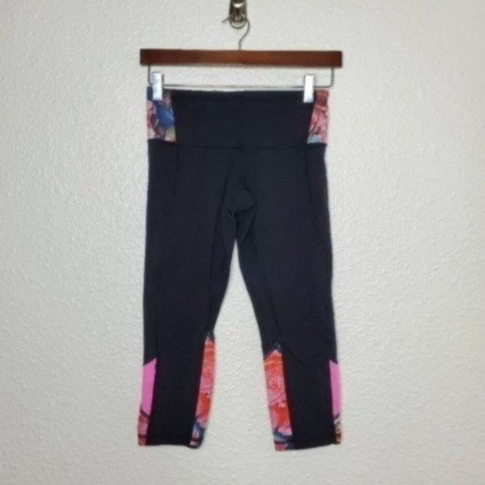 Lululemon Embody Secret Garden Crop Leggings Black Floral Women's Size 4